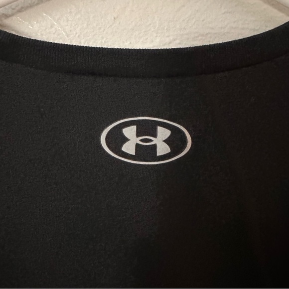 Youth Under Armour Black Tee with Pink Graphic | Size XL - Picture 7 of 8